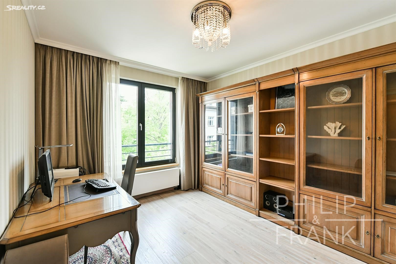 Prodej bytu 6 pokojů a více 183 m², Na Petynce, Praha 6 - Břevnov