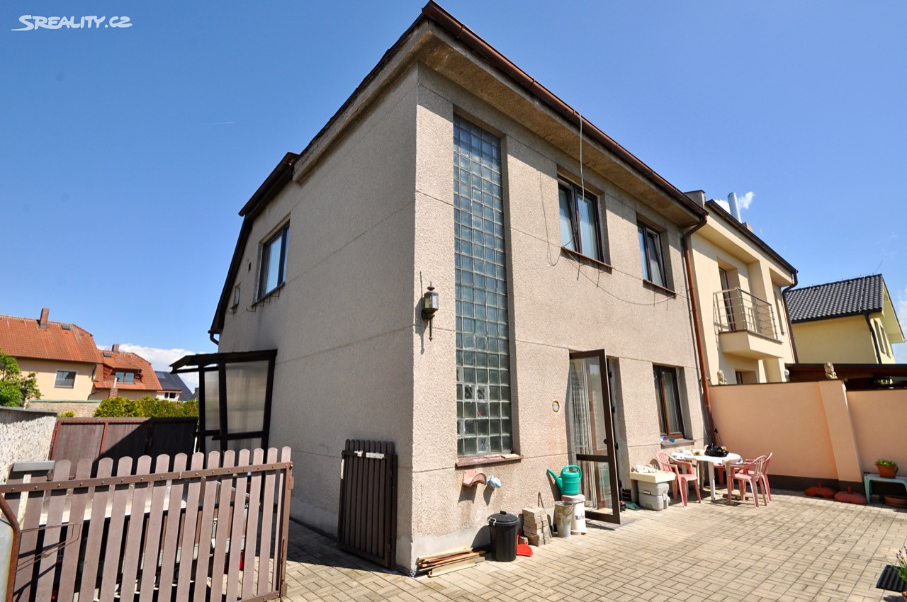 Prodej  rodinného domu 160 m², pozemek 334 m², Zeleneč, okres Praha-východ