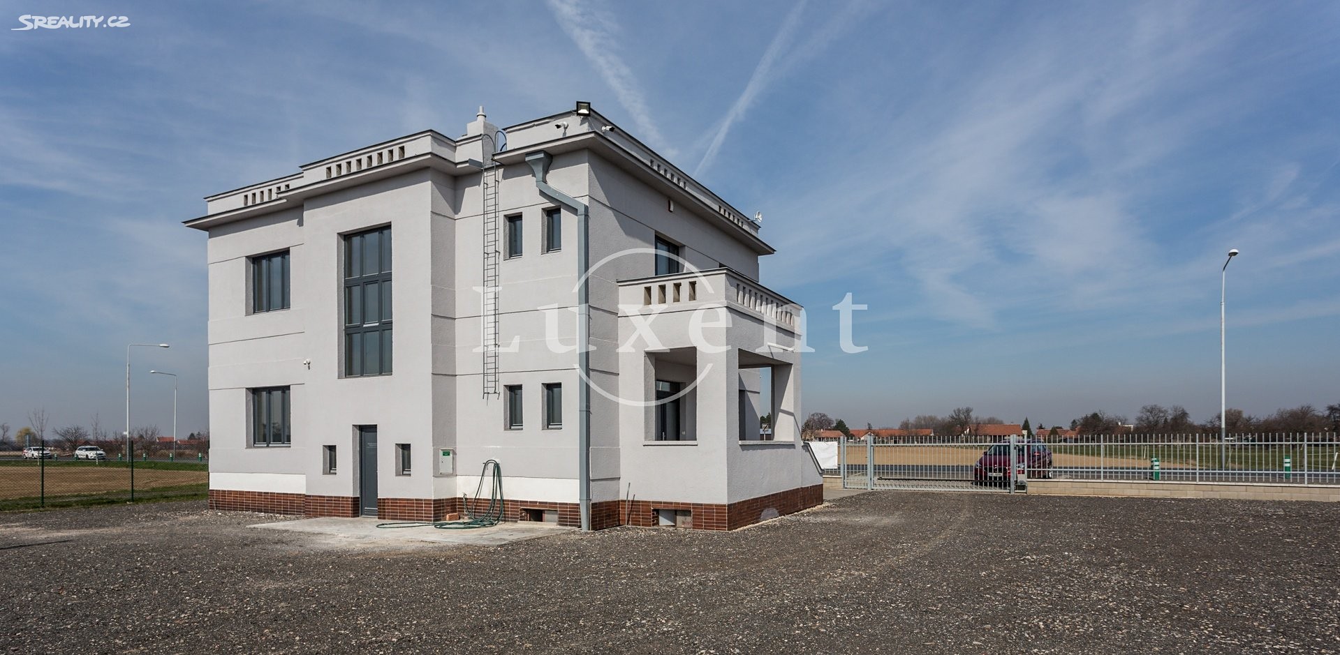 Prodej  rodinného domu 244 m², pozemek 598 m², Poděbrady - Přední Lhota, okres Nymburk