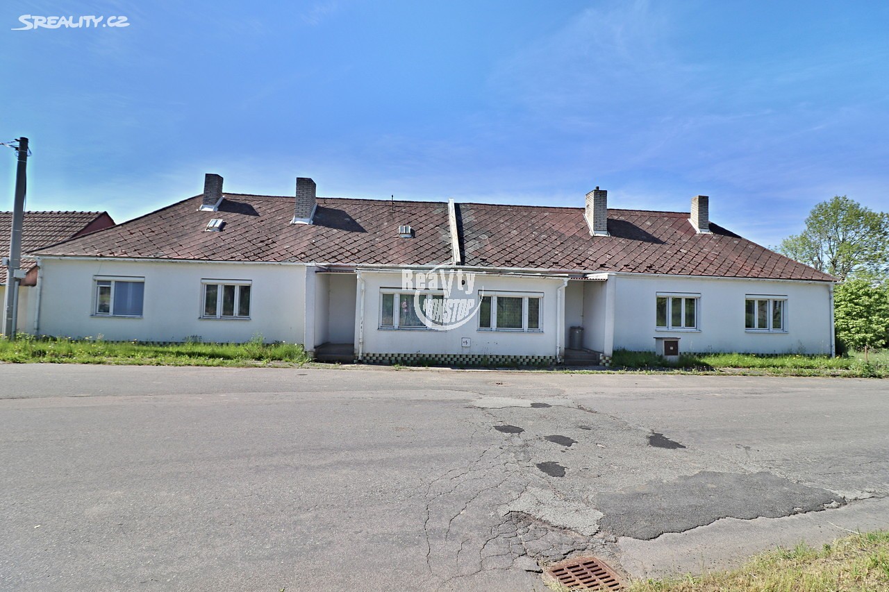 Prodej  rodinného domu 190 m², pozemek 605 m², Zdeňkov, okres Jihlava
