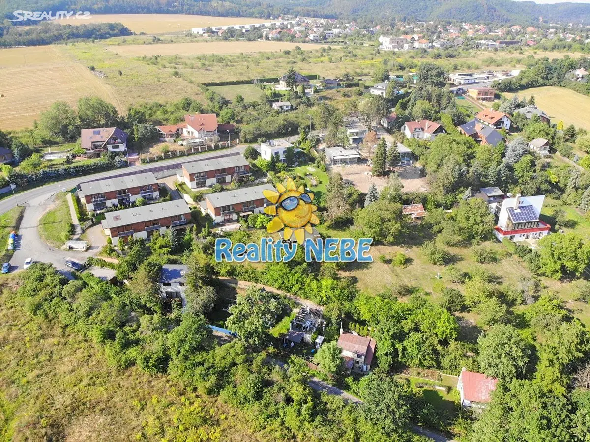 Prodej  stavebního pozemku 2 142 m², V Olšinách, Černošice