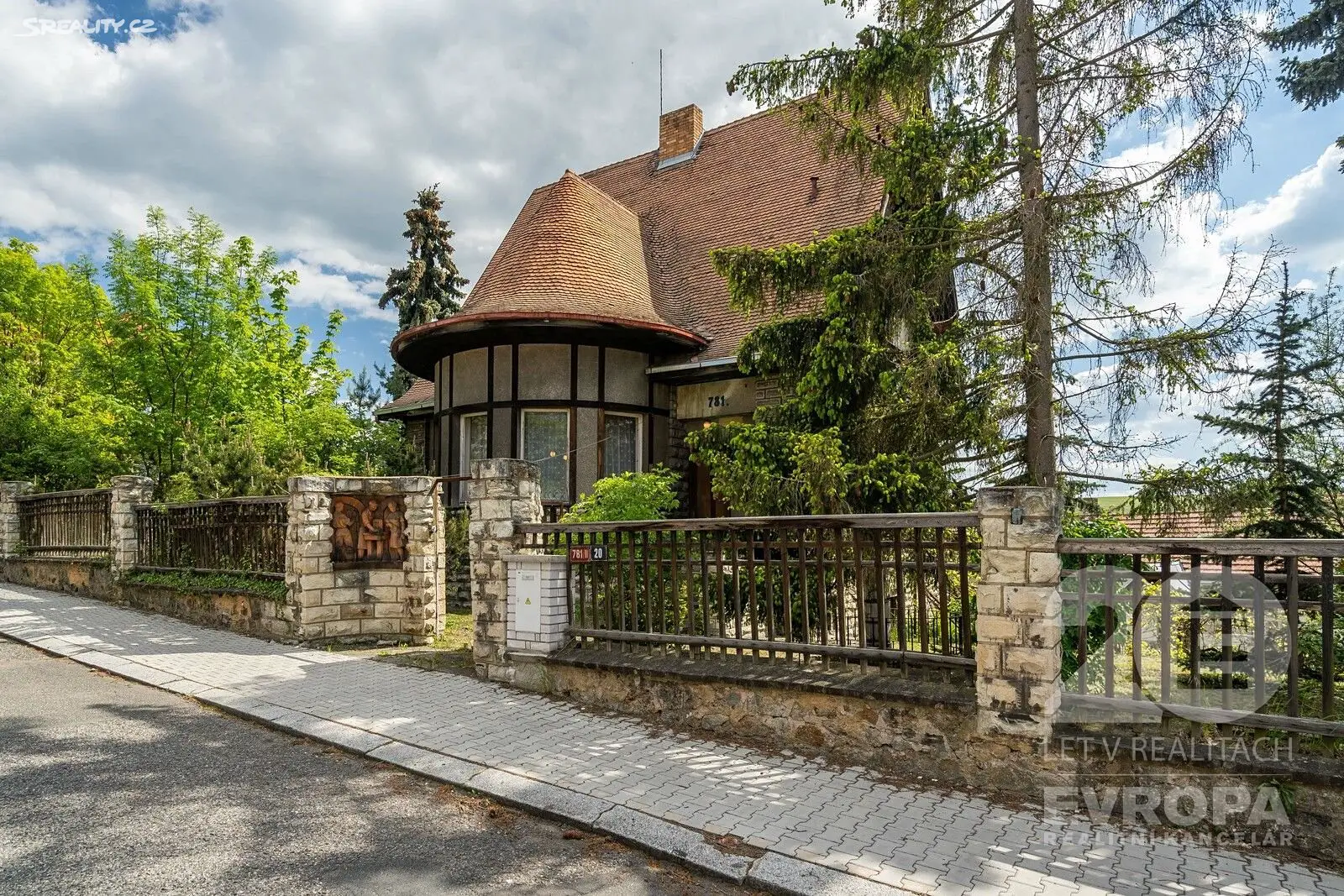 Prodej  vily 480 m², pozemek 1 890 m², Wintrova, Rakovník - Rakovník II
