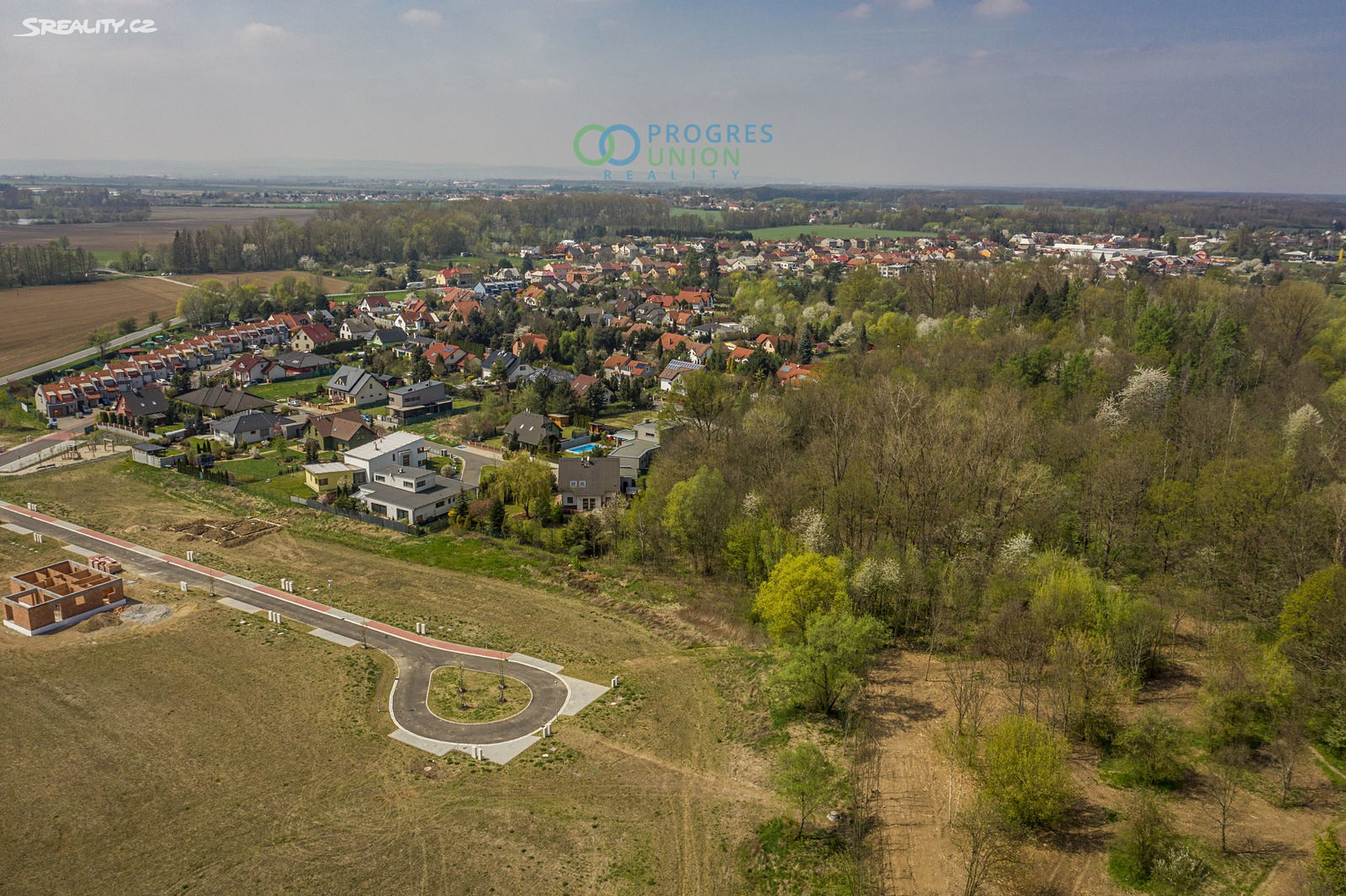 Prodej  pozemku 22 440 m², Olomouc, okres Olomouc