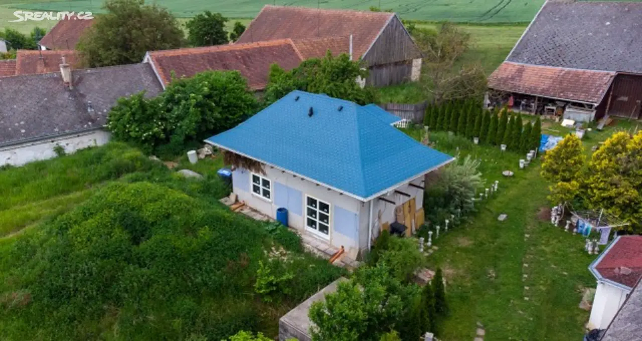 Prodej  rodinného domu 480 m², pozemek 2 381 m², Moravské Budějovice - Vranín, okres Třebíč