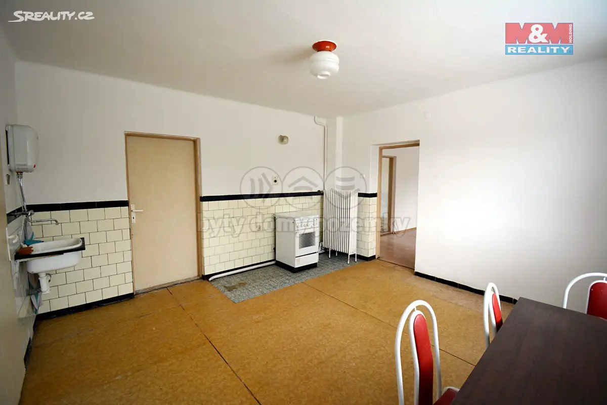 Prodej bytu 3+1 90 m², Věrovany - Rakodavy, okres Olomouc