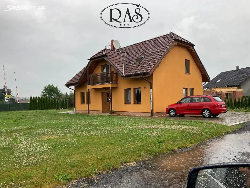 Prodej  rodinného domu 170 m², pozemek 1 437 m², Všestary - Rosnice, okres Hradec Králové