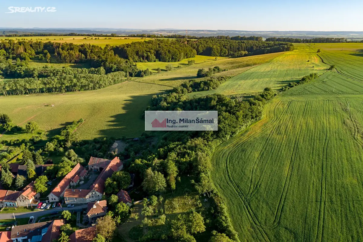Prodej  zemědělské usedlosti 339 m², pozemek 23 758 m², Třeboc, okres Rakovník