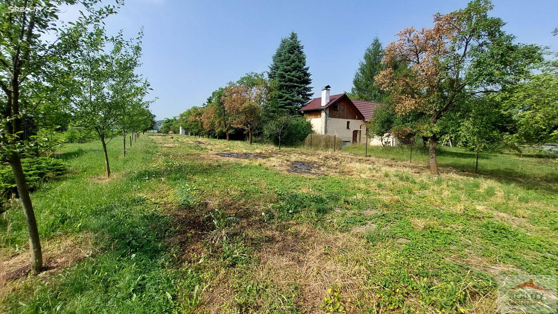 Prodej  stavebního pozemku 1 816 m², Lešná - Lhotka nad Bečvou, okres Vsetín