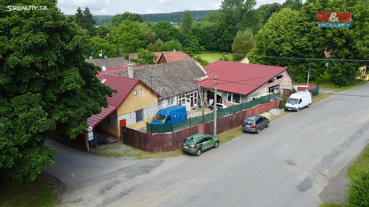 Prodej  chalupy 250 m², pozemek 456 m², Těmice - Drahoňov, okres Pelhřimov