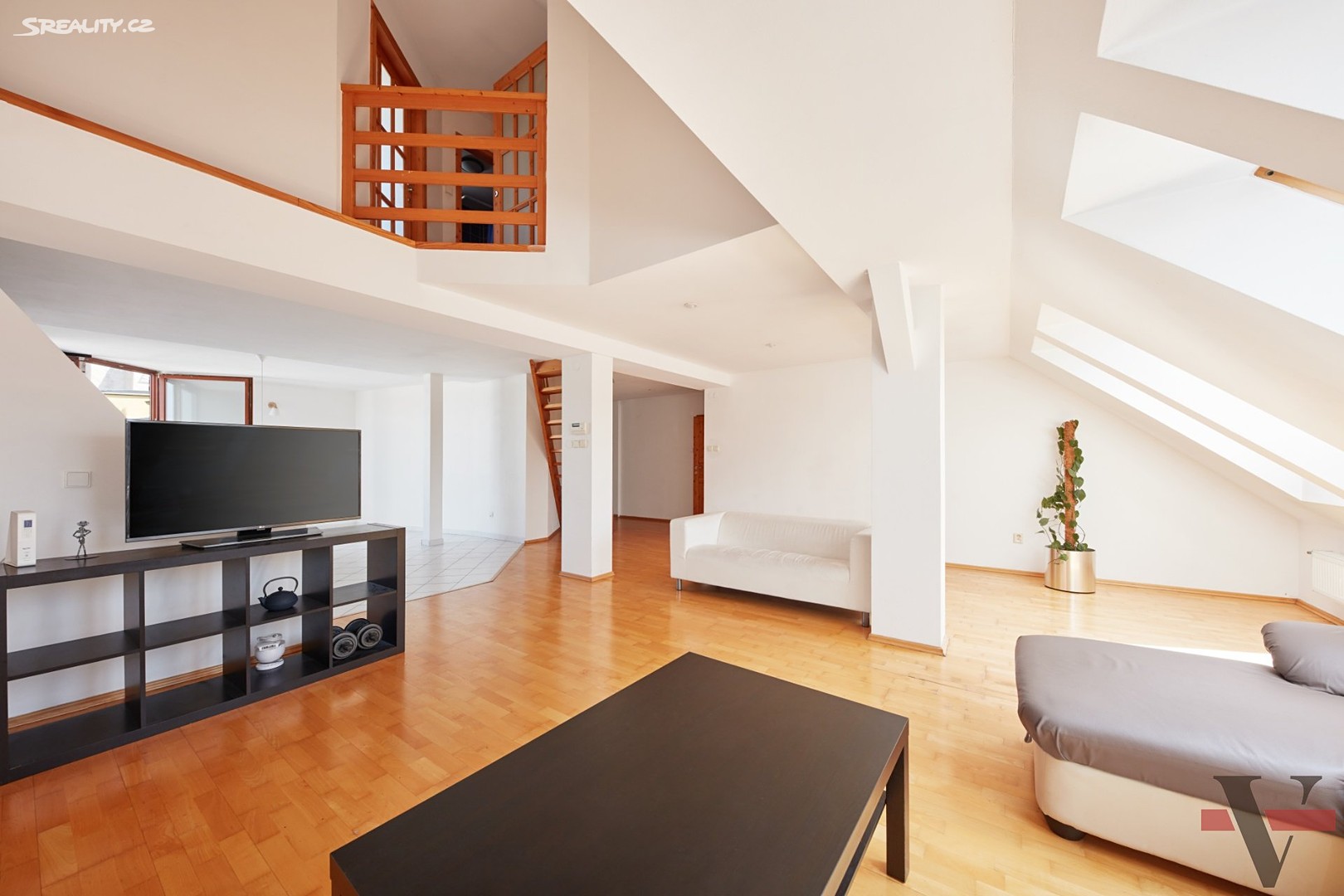 Prodej bytu 4+1 188 m², Mojmírova, Praha 4 - Nusle