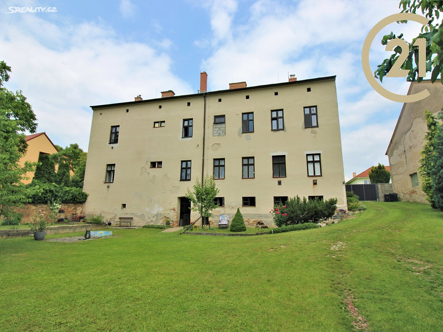 Prodej  rodinného domu 803 m², pozemek 1 202 m², náměstí Viléma Mrštíka, Ostrovačice