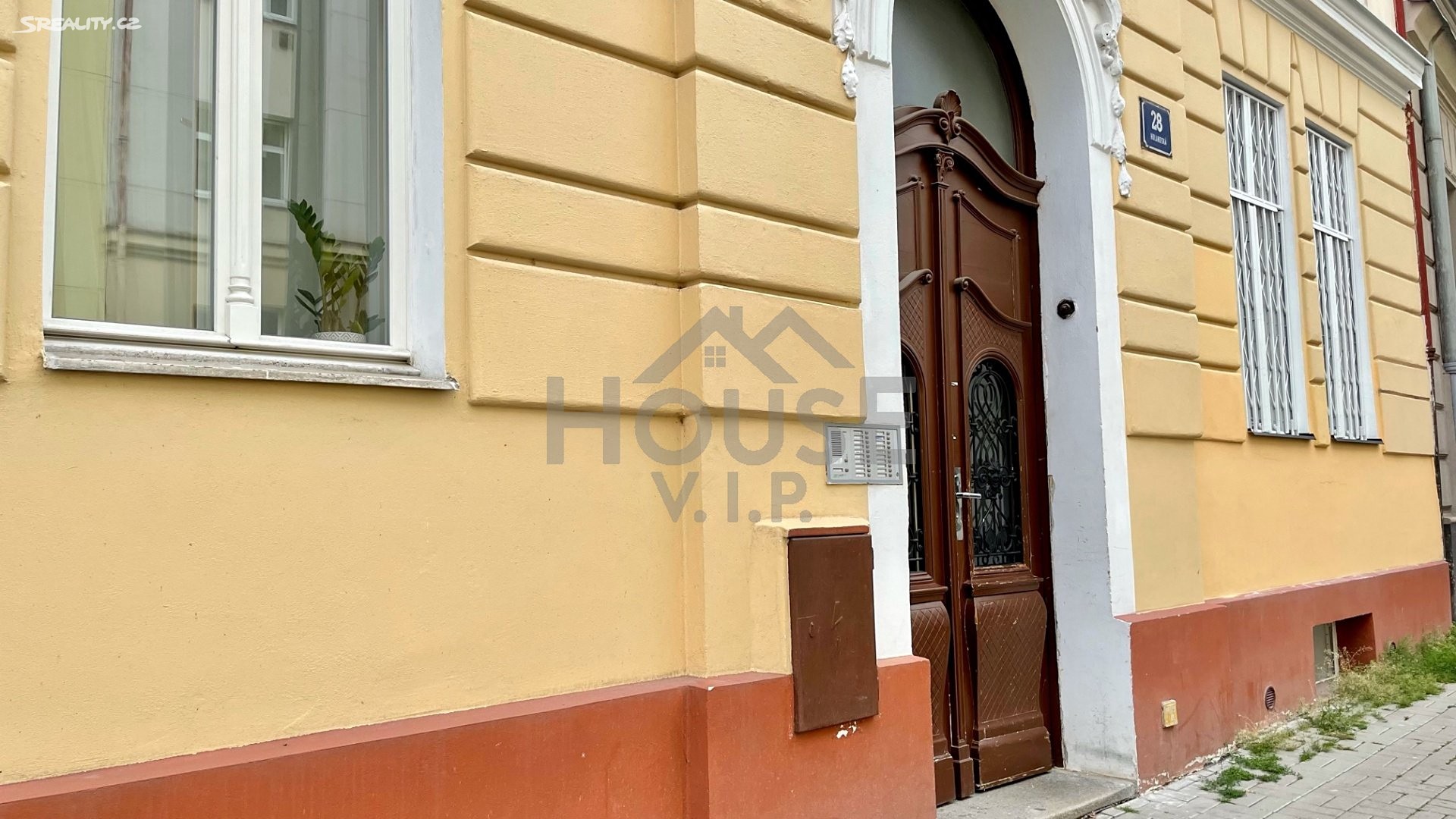 Prodej bytu 1+kk 22 m², Praha 10 - Vršovice