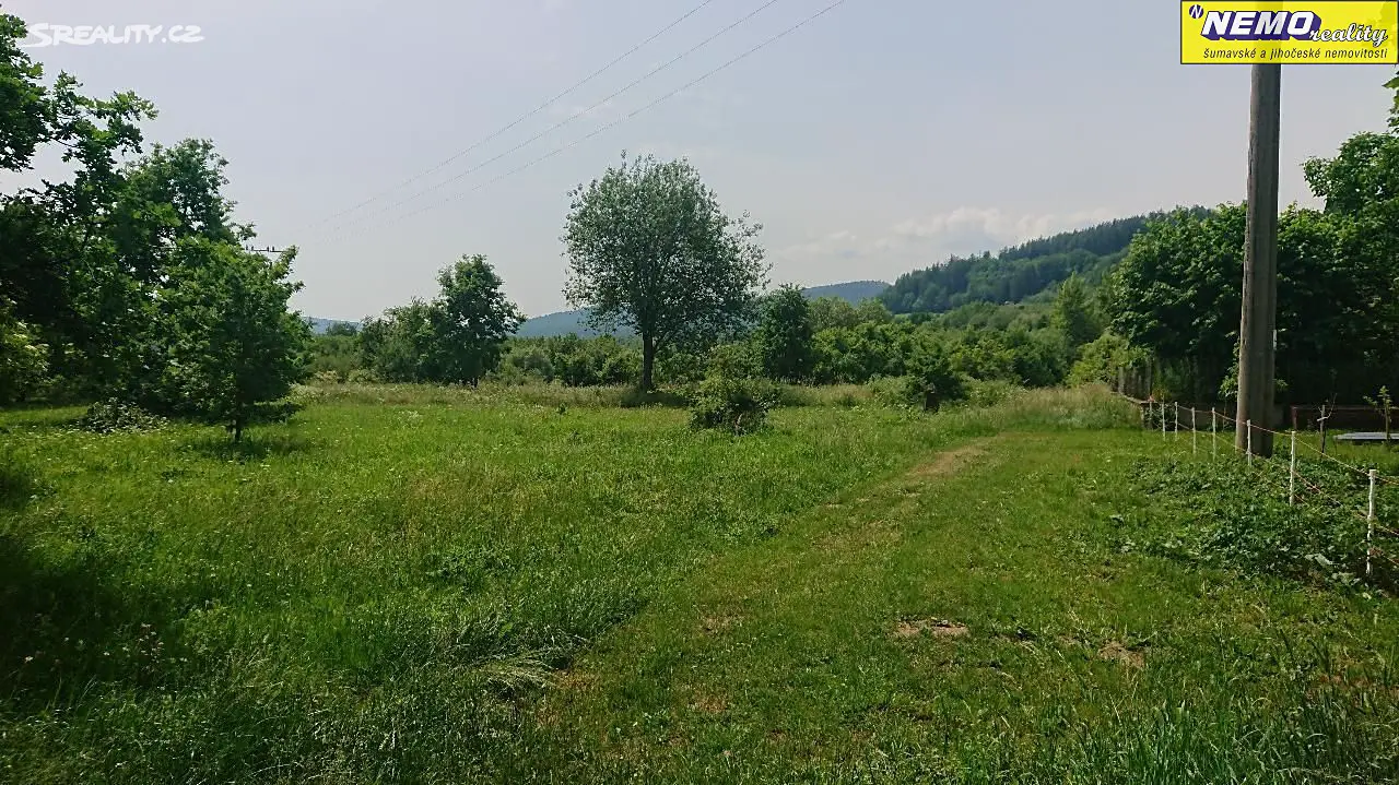 Prodej  stavebního pozemku 1 093 m², Lhenice, okres Prachatice
