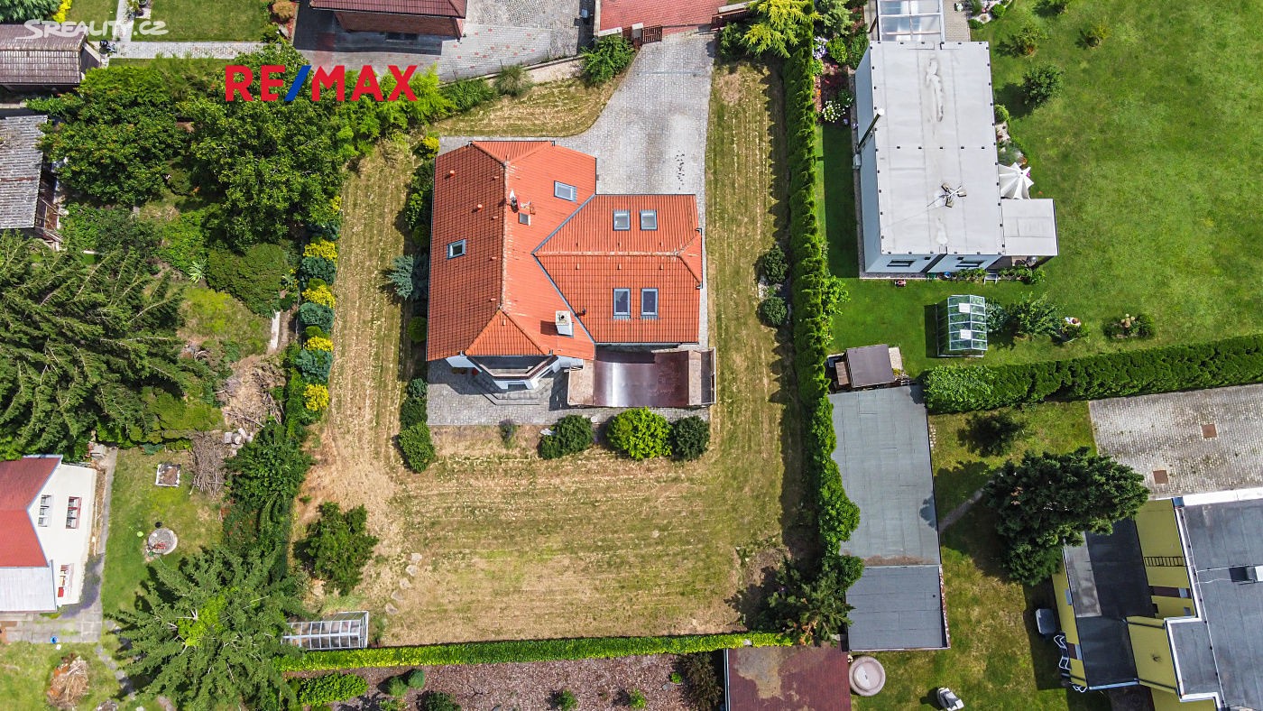 Prodej  rodinného domu 186 m², pozemek 953 m², Karfíkova, Praha 4 - Šeberov