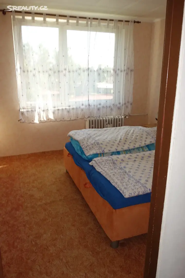 Prodej bytu 3+1 64 m², Karla Čapka, Františkovy Lázně