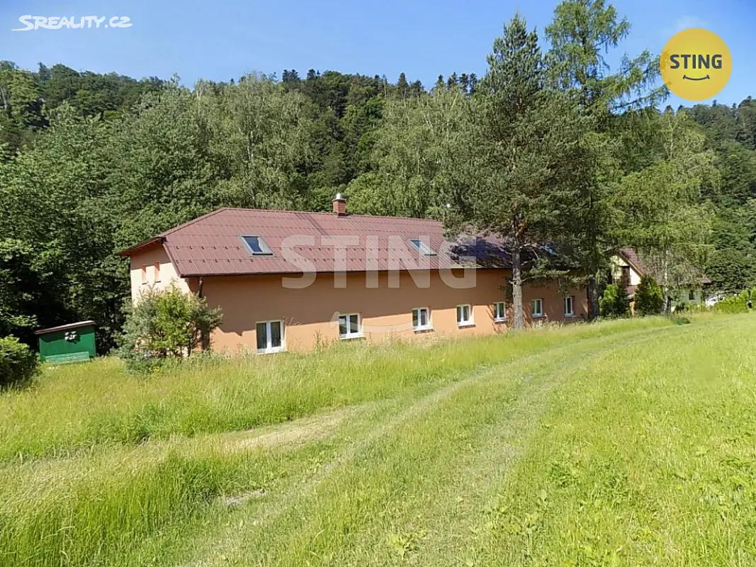 Prodej  chaty 440 m², pozemek 688 m², Vítkov - Zálužné, okres Opava