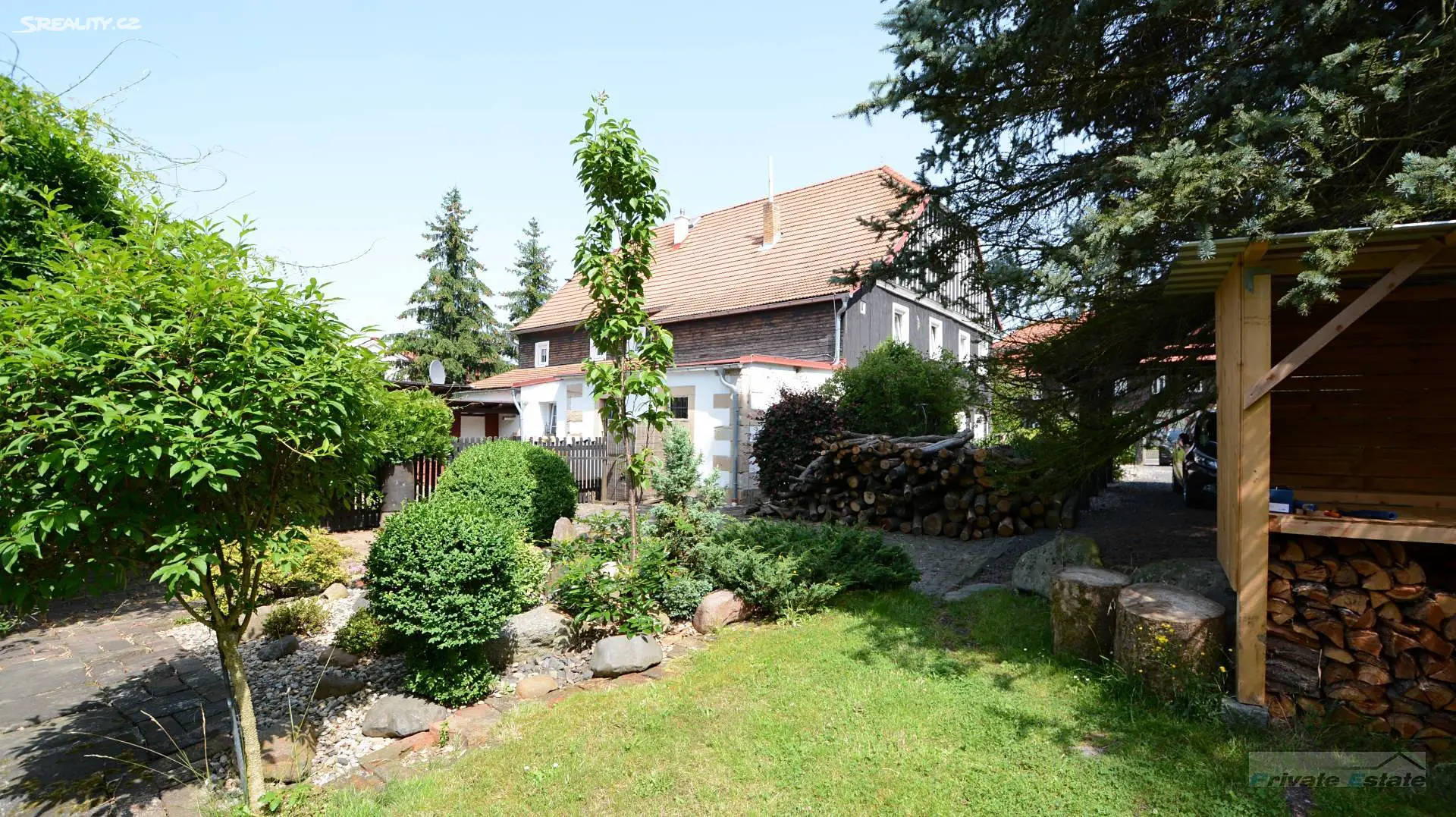 Prodej  rodinného domu 425 m², pozemek 2 500 m², Mladoboleslavská, Varnsdorf