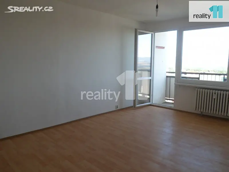 Prodej bytu 3+1 80 m², Karla Čapka, Krupka - Maršov
