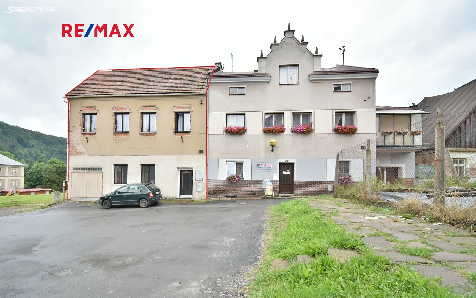 Prodej  rodinného domu 250 m², pozemek 978 m², Stárkov, okres Náchod
