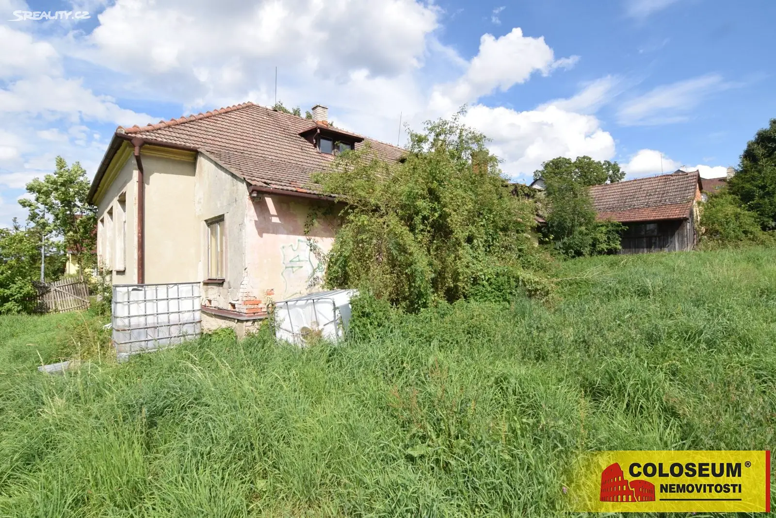 Prodej  rodinného domu 460 m², pozemek 2 287 m², Velenov, okres Blansko