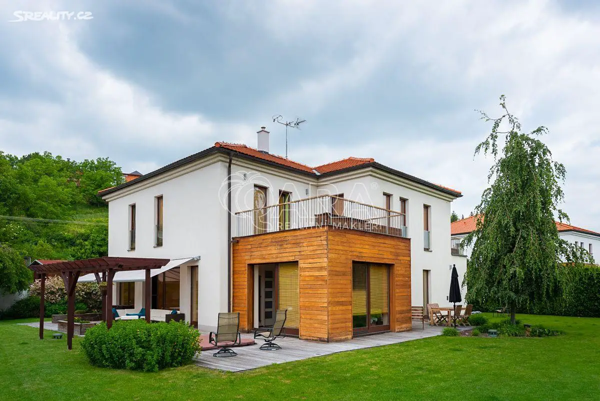 Pronájem  vily 364 m², pozemek 1 219 m², U Školy, Statenice