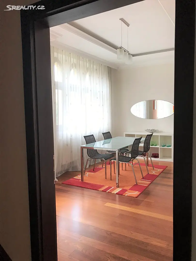 Prodej bytu 4+kk 128 m² (Mezonet), Krále Jiřího, Karlovy Vary