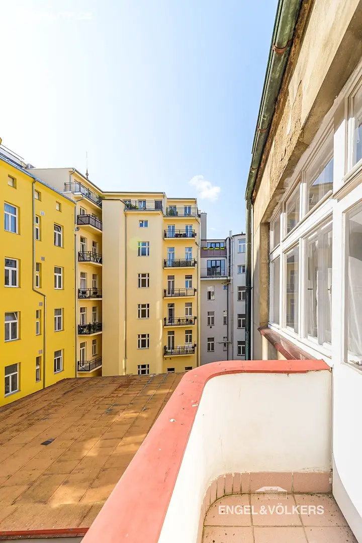 Pronájem bytu 2+1 68 m², Školská, Praha 1 - Nové Město