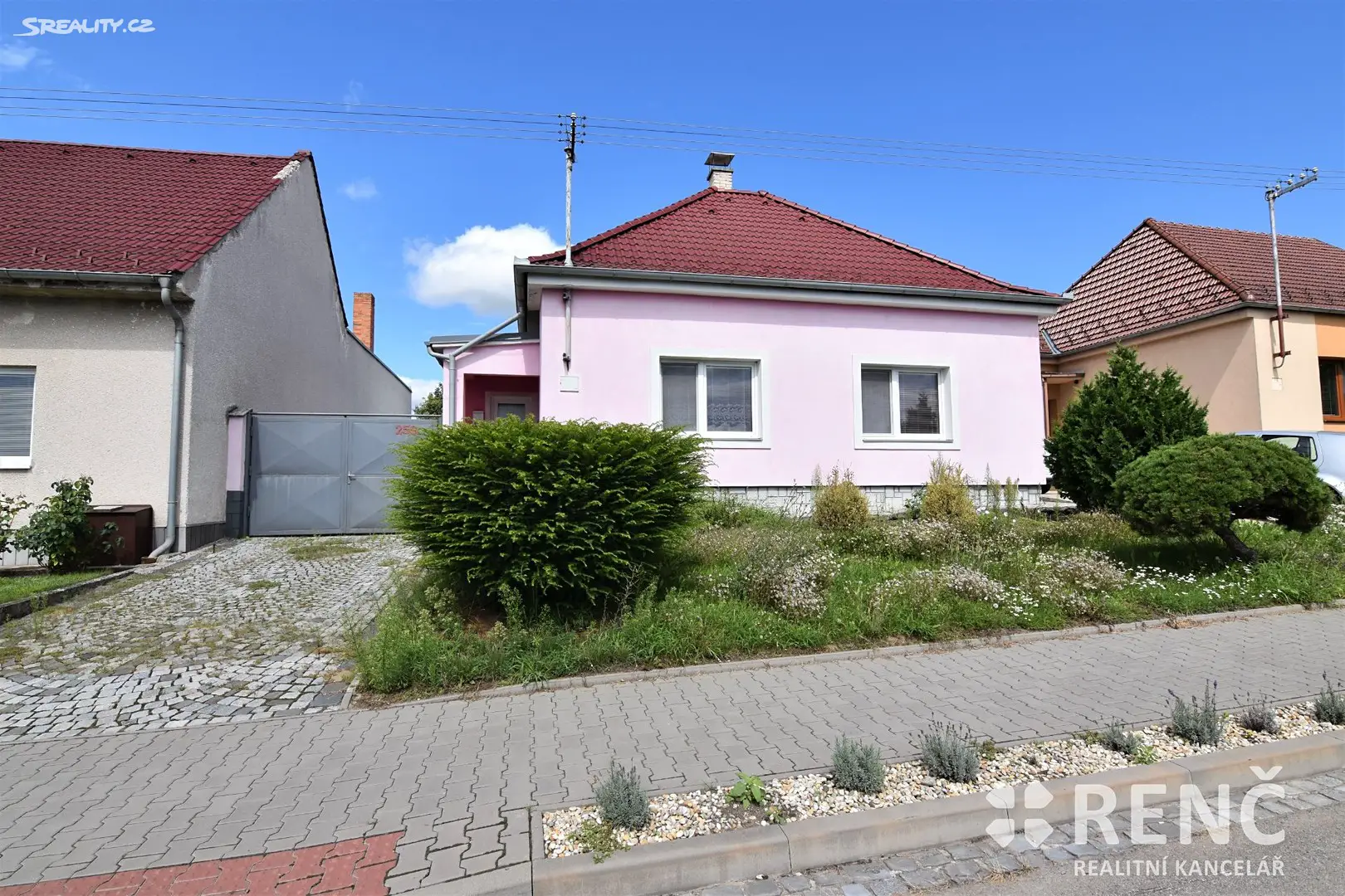 Prodej  rodinného domu 91 m², pozemek 658 m², Čejč, okres Hodonín