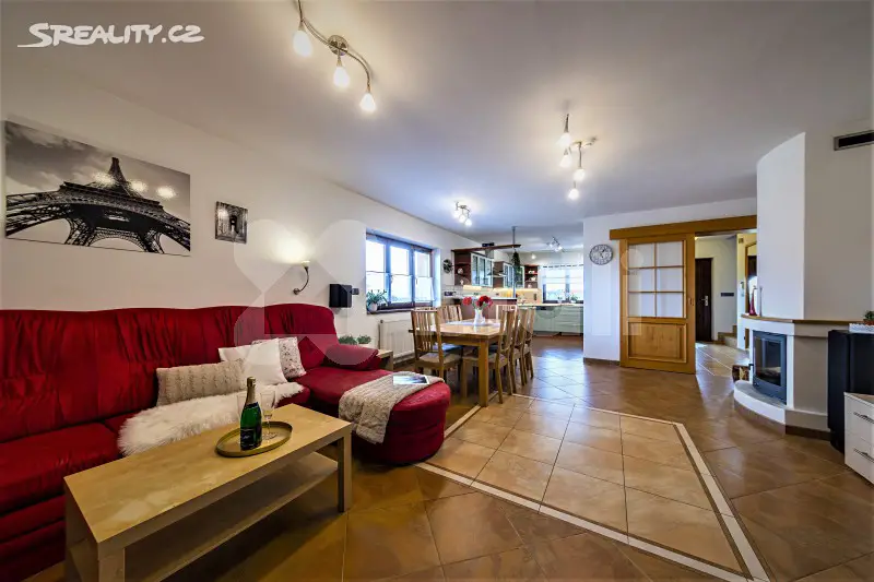 Prodej  rodinného domu 390 m², pozemek 266 m², Zbizuby, okres Kutná Hora