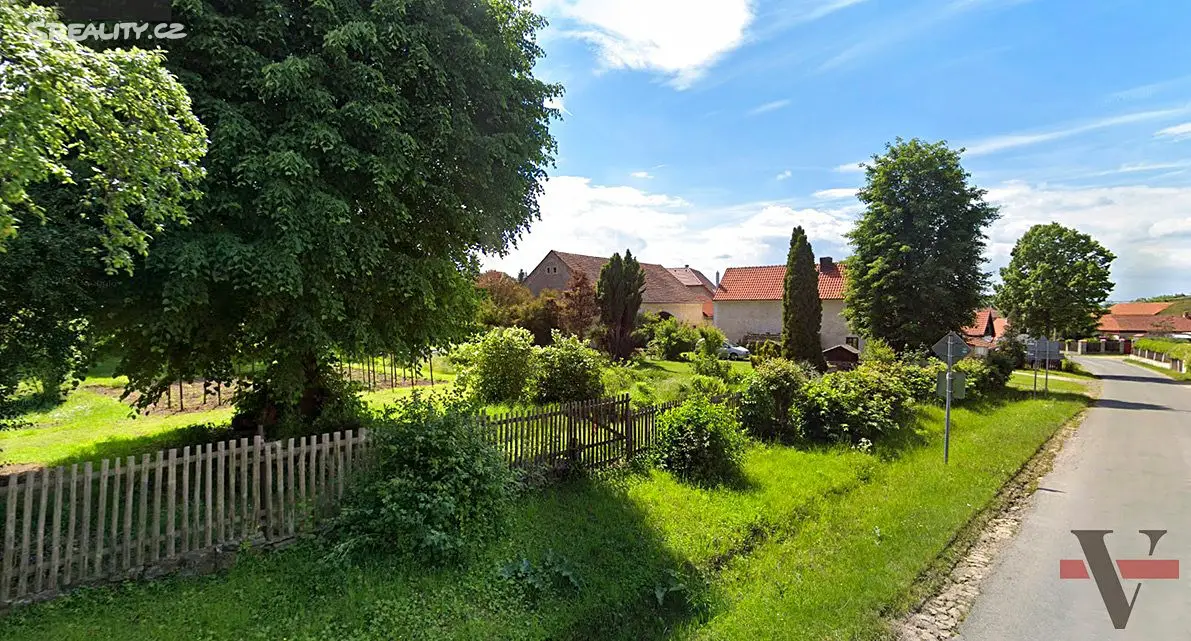 Prodej  rodinného domu 194 m², pozemek 2 402 m², Zákolany - Trněný Újezd, okres Kladno