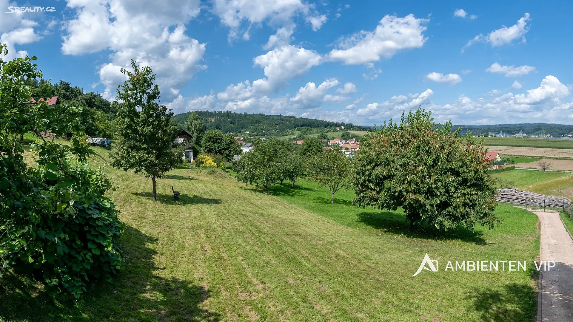 Prodej  chaty 77 m², pozemek 1 743 m², Sentice, okres Brno-venkov
