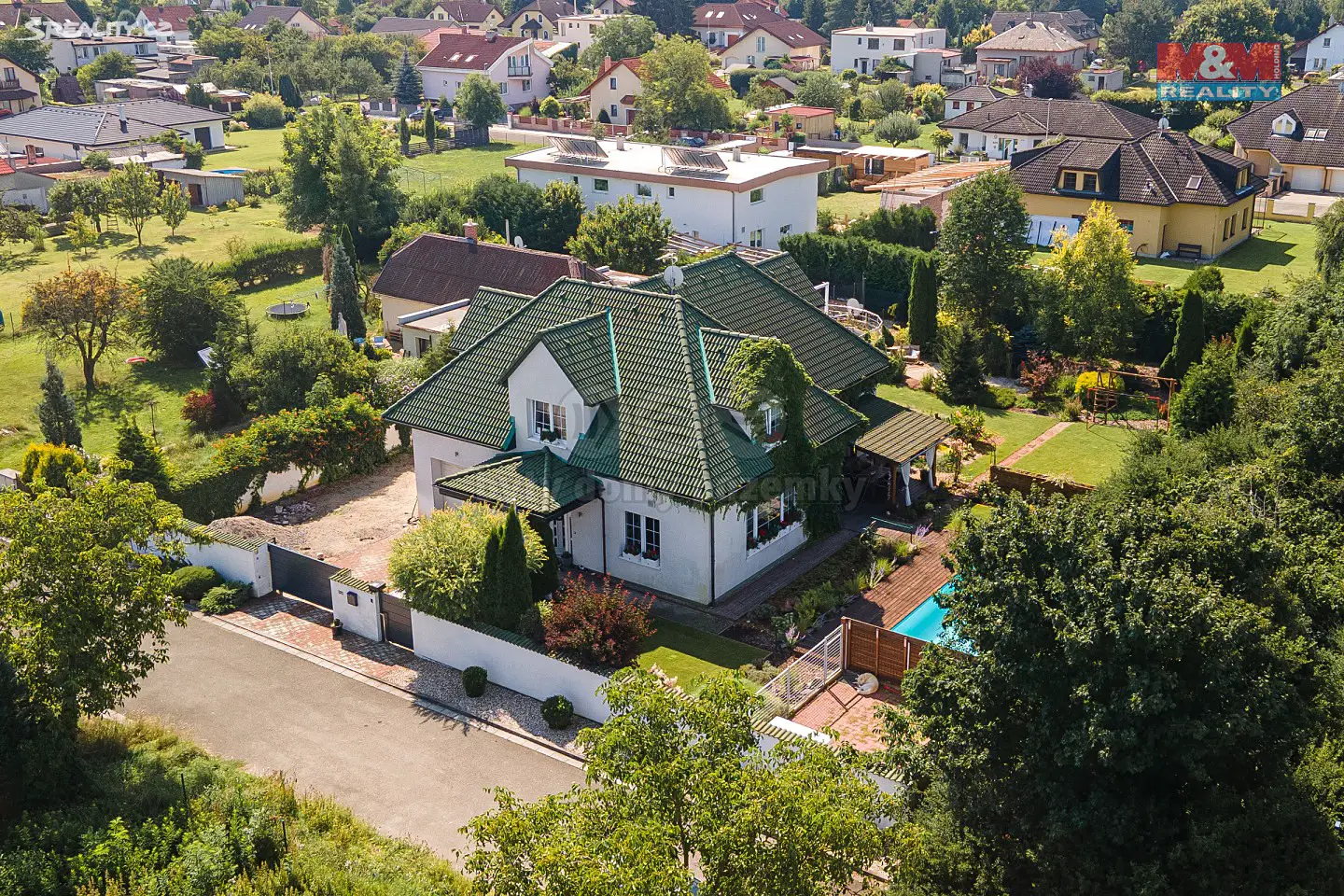 Prodej  rodinného domu 206 m², pozemek 1 331 m², Svítkovská, Srnojedy