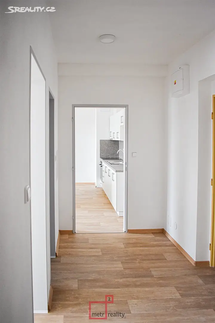 Pronájem bytu 2+kk 80 m², U Solných mlýnů, Olomouc - Holice
