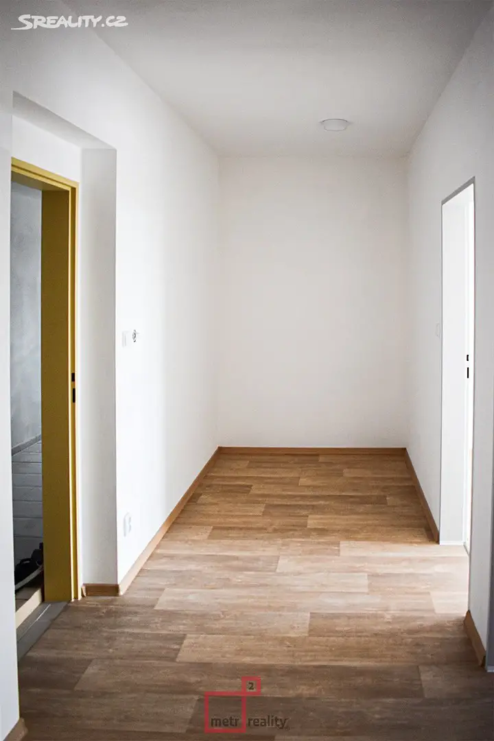 Pronájem bytu 2+kk 80 m², U Solných mlýnů, Olomouc - Holice