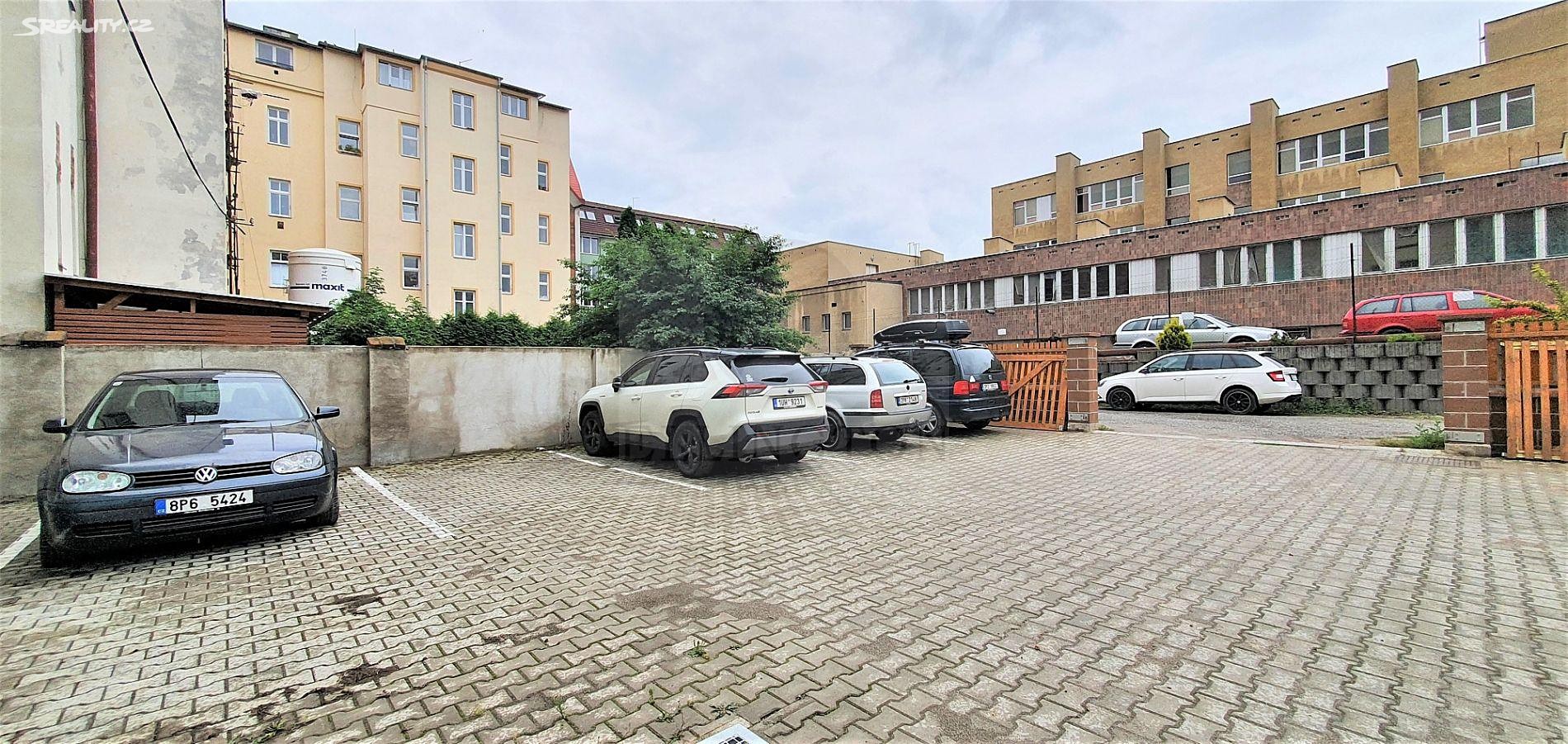Prodej bytu 2+1 77 m² (Podkrovní), Koperníkova, Plzeň - Jižní Předměstí