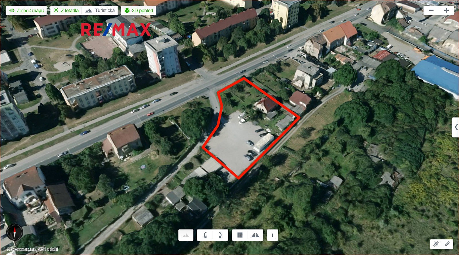 Pronájem  komerčního pozemku 1 652 m², Plzeňská, Beroun - Beroun-Město