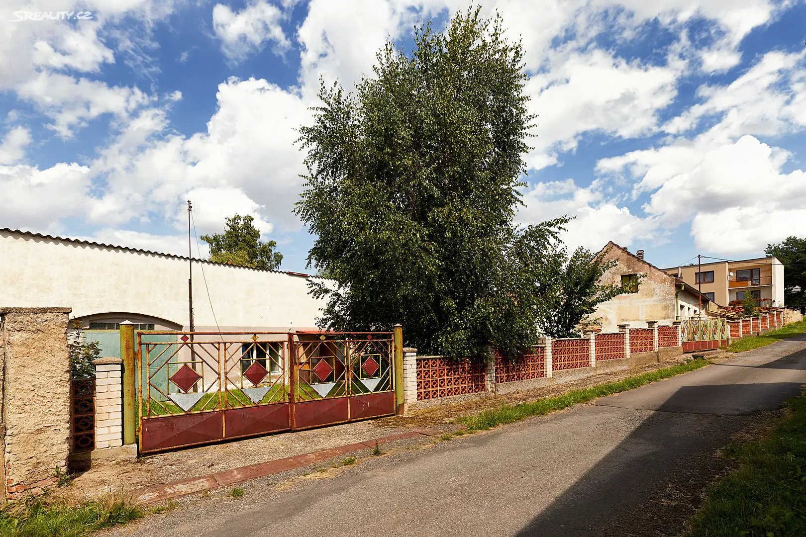 Prodej  rodinného domu 100 m², pozemek 1 189 m², Hořešovice, okres Kladno