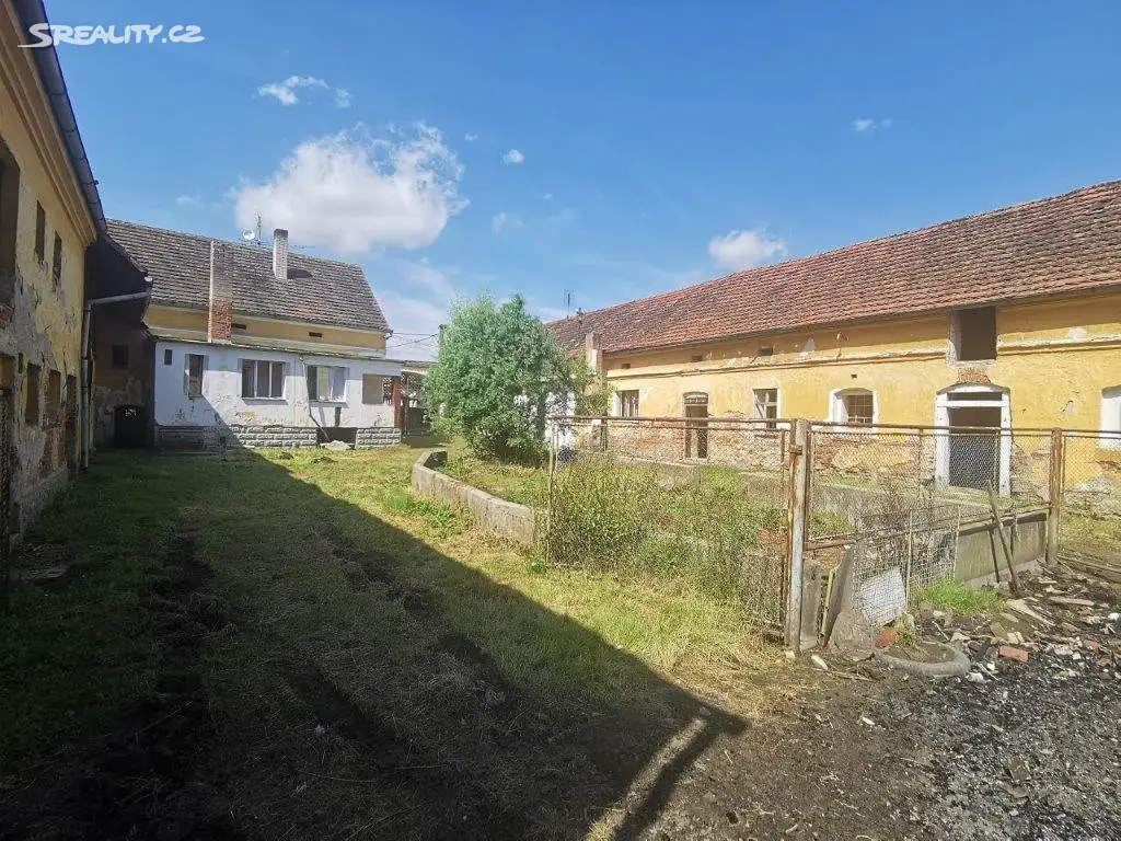 Prodej  rodinného domu 150 m², pozemek 2 394 m², Hlohovčice, okres Domažlice