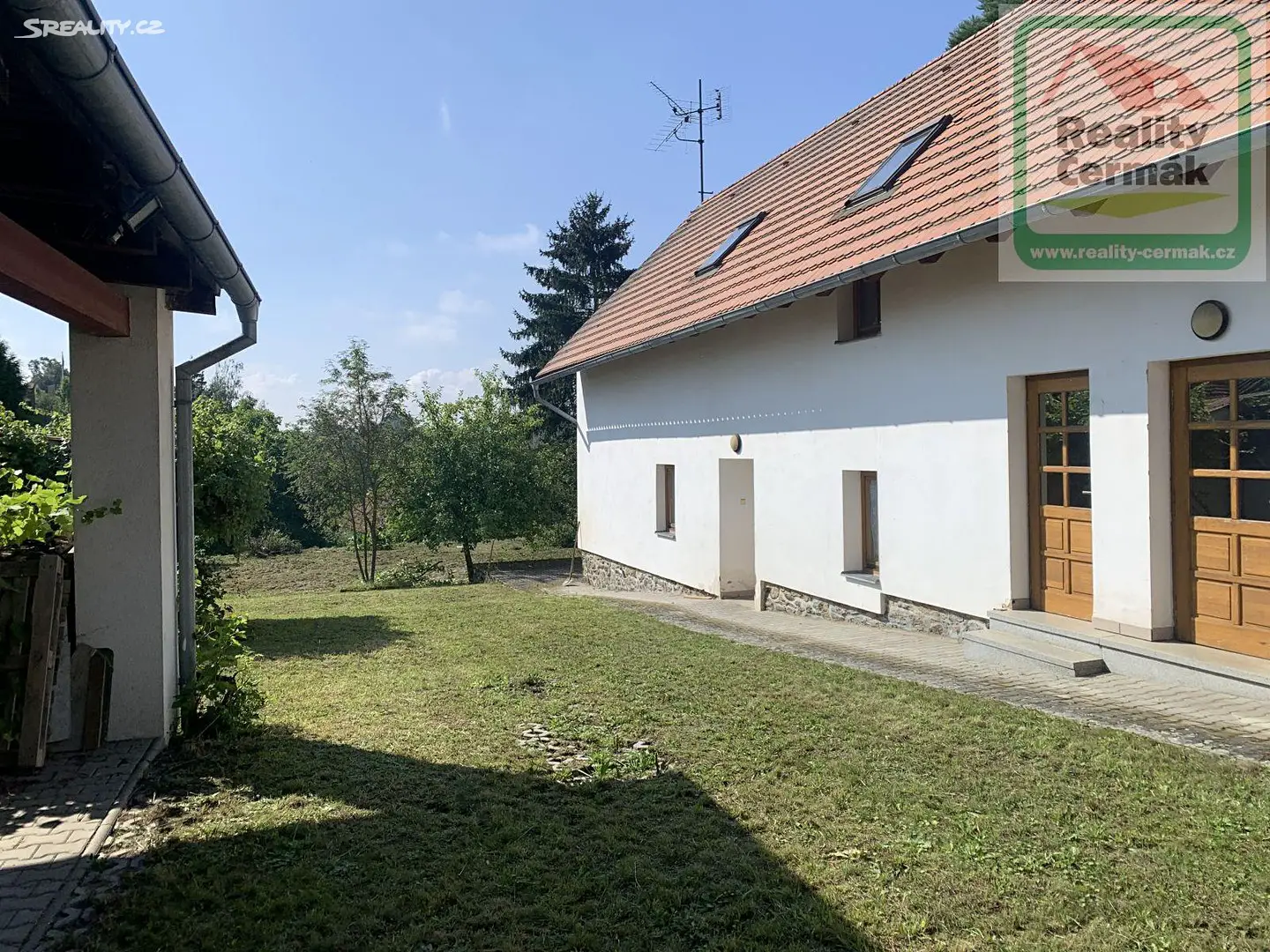 Prodej  rodinného domu 345 m², pozemek 1 376 m², Kvíčovice, okres Plzeň-jih