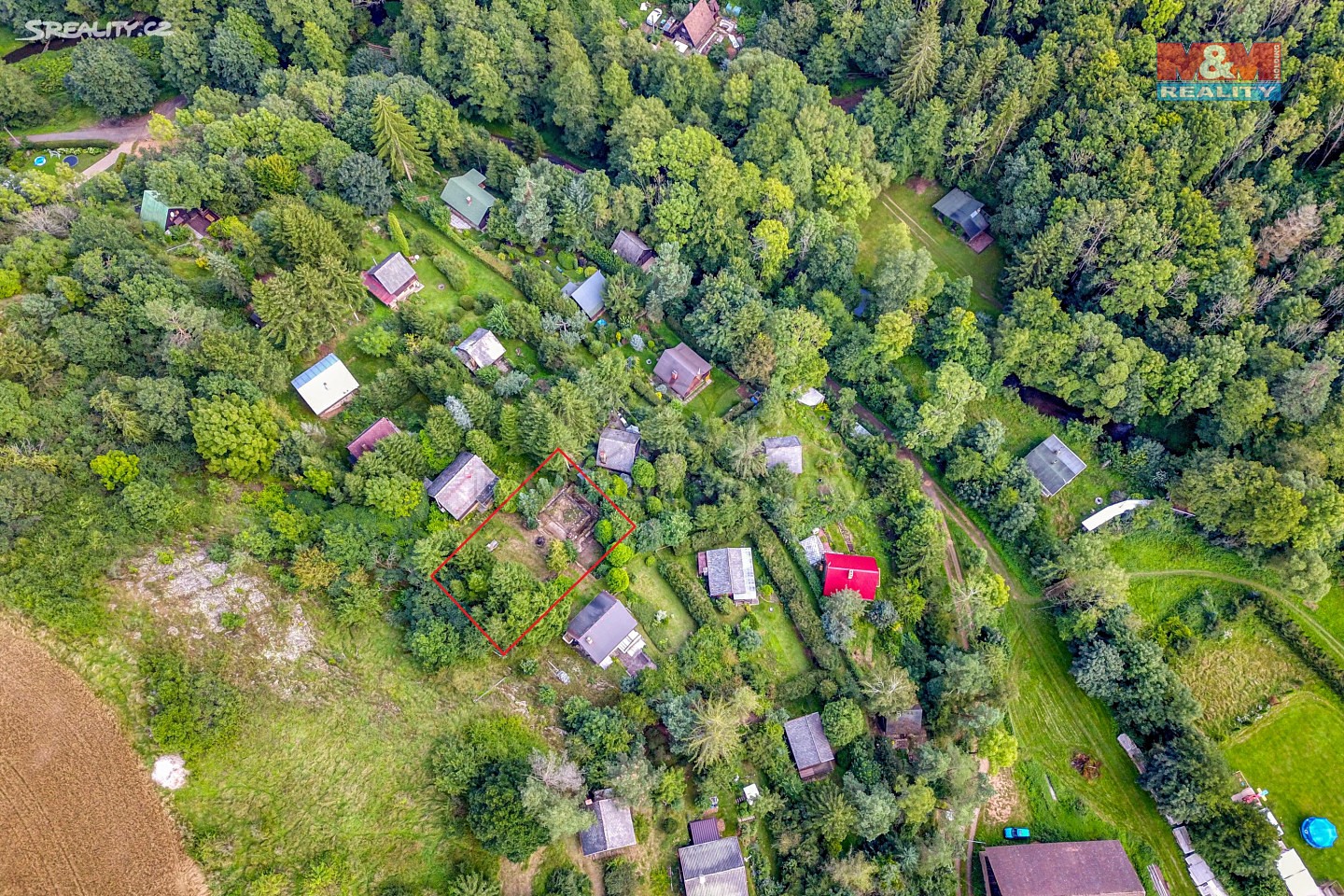 Prodej  pozemku 405 m², Ostrovec-Lhotka - Lhotka, okres Rokycany
