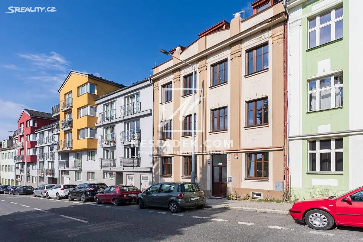 Pronájem bytu 2+kk 38 m², Davídkova, Praha 8 - Libeň