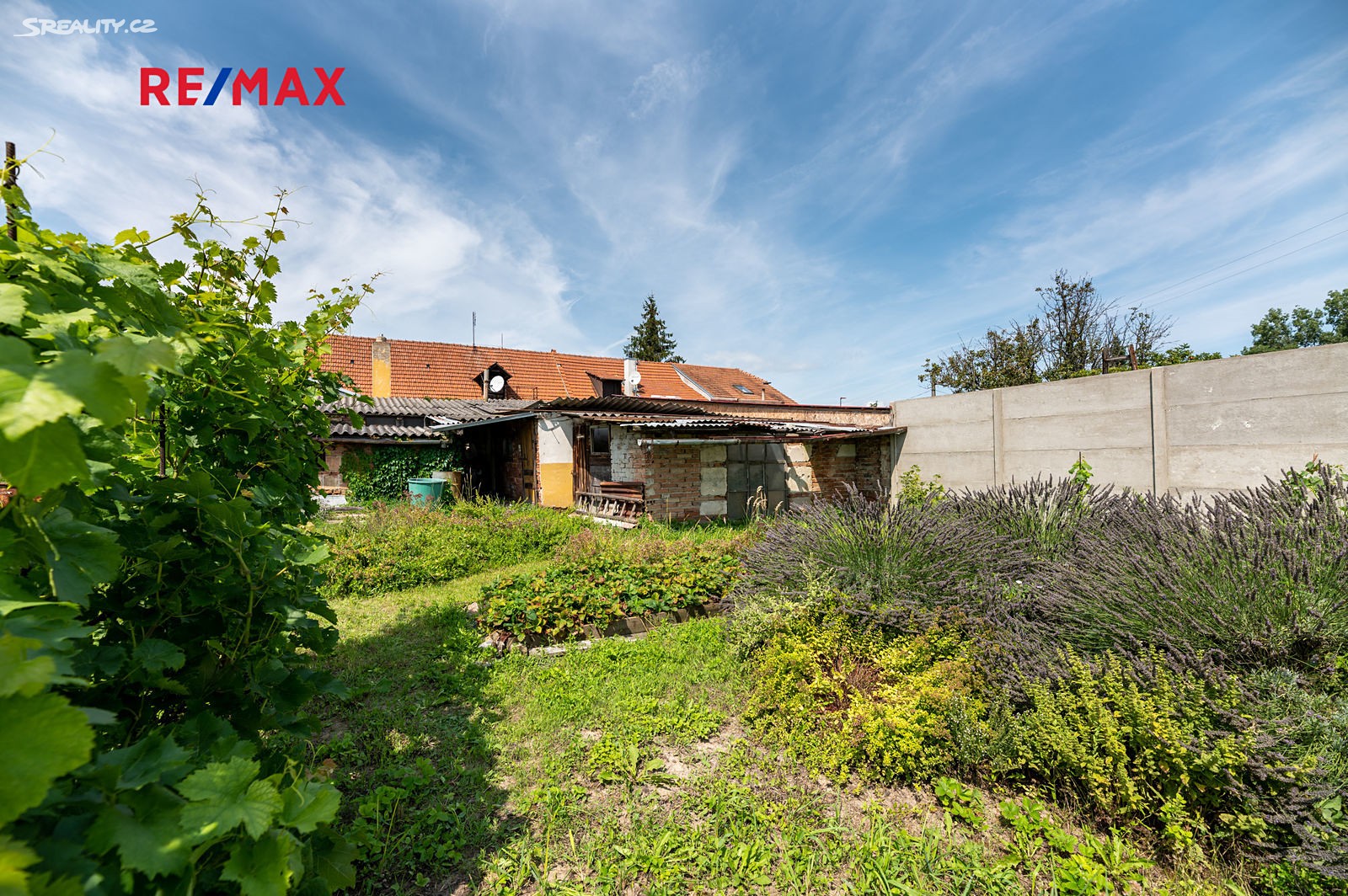 Prodej  rodinného domu 315 m², pozemek 400 m², Branišovice, okres Brno-venkov