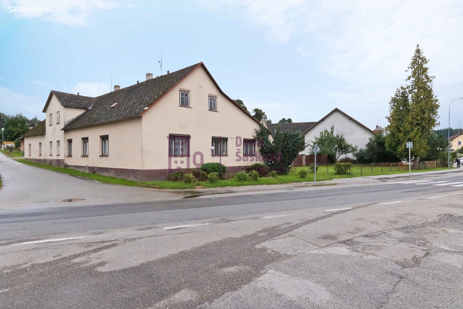 Prodej  rodinného domu 414 m², pozemek 1 430 m², Horní Pěna, okres Jindřichův Hradec