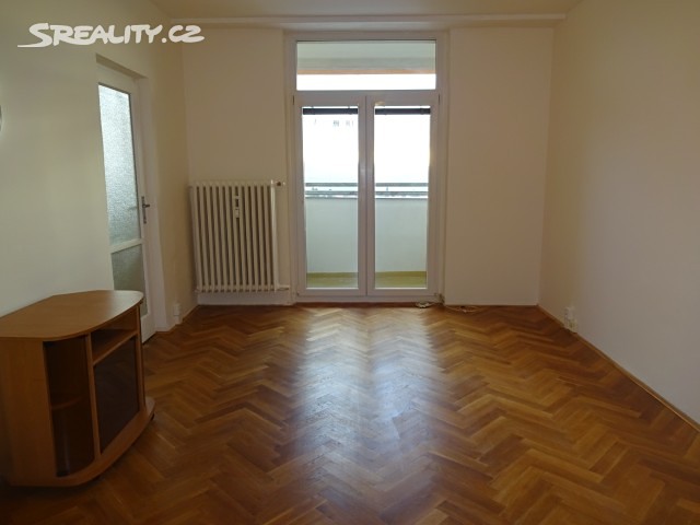 Prodej bytu 1+1 33 m², Halasovo náměstí, Brno - Lesná