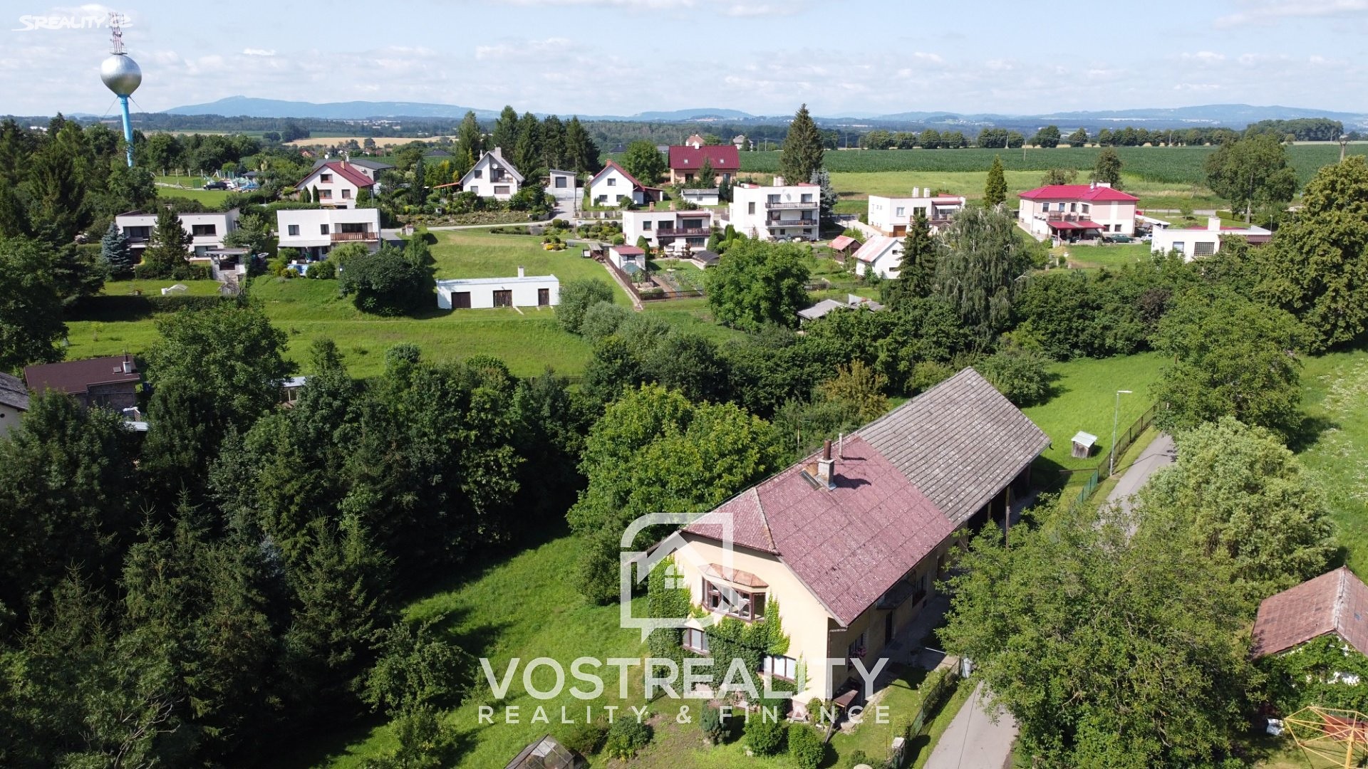 Prodej  zemědělské usedlosti 390 m², pozemek 3 872 m², Loukovec - Hubálov, okres Mladá Boleslav