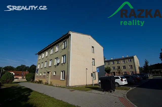 Prodej bytu 3+1 69 m², sídliště Lučina, Chodová Planá