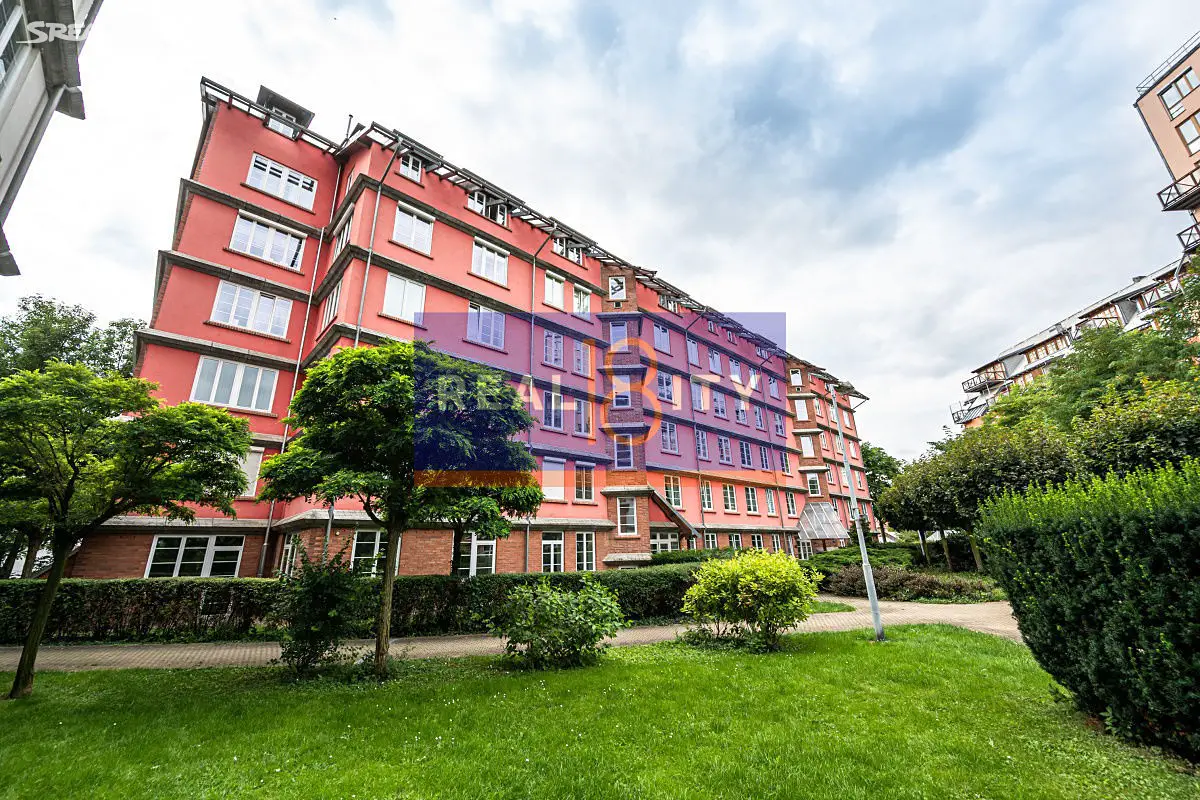 Prodej bytu 5+1 166 m², Pláničkova, Praha 6 - Veleslavín