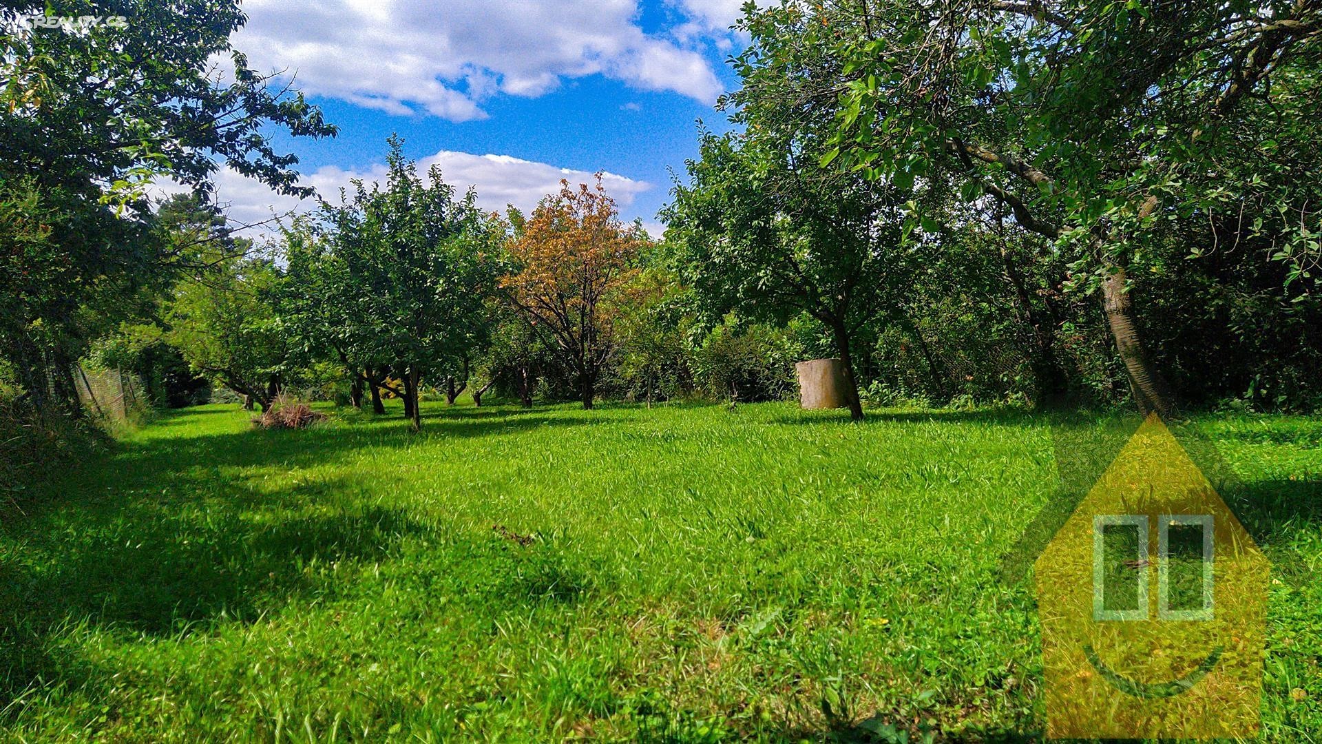 Prodej  stavebního pozemku 1 898 m², Brno - Líšeň, okres Brno-město