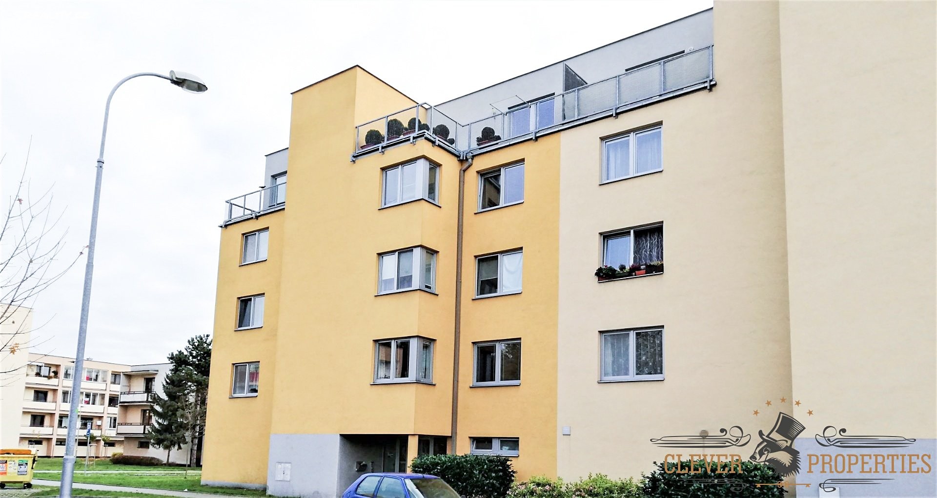 Pronájem bytu 1+kk 35 m², Jozefa Gabčíka, Pardubice - Trnová