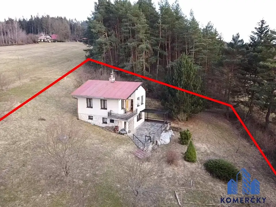 Prodej  rodinného domu 120 m², pozemek 2 276 m², Valašské Klobouky, okres Zlín